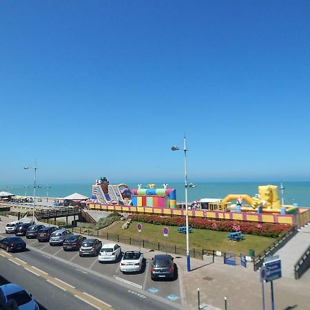 Residence Du Bord De Mer 9 Appartements Avec Une Vraie Vue Mer Le Tréport المظهر الخارجي الصورة