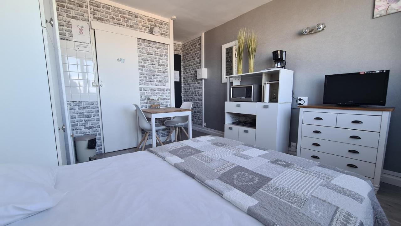 Residence Du Bord De Mer 9 Appartements Avec Une Vraie Vue Mer Le Tréport المظهر الخارجي الصورة