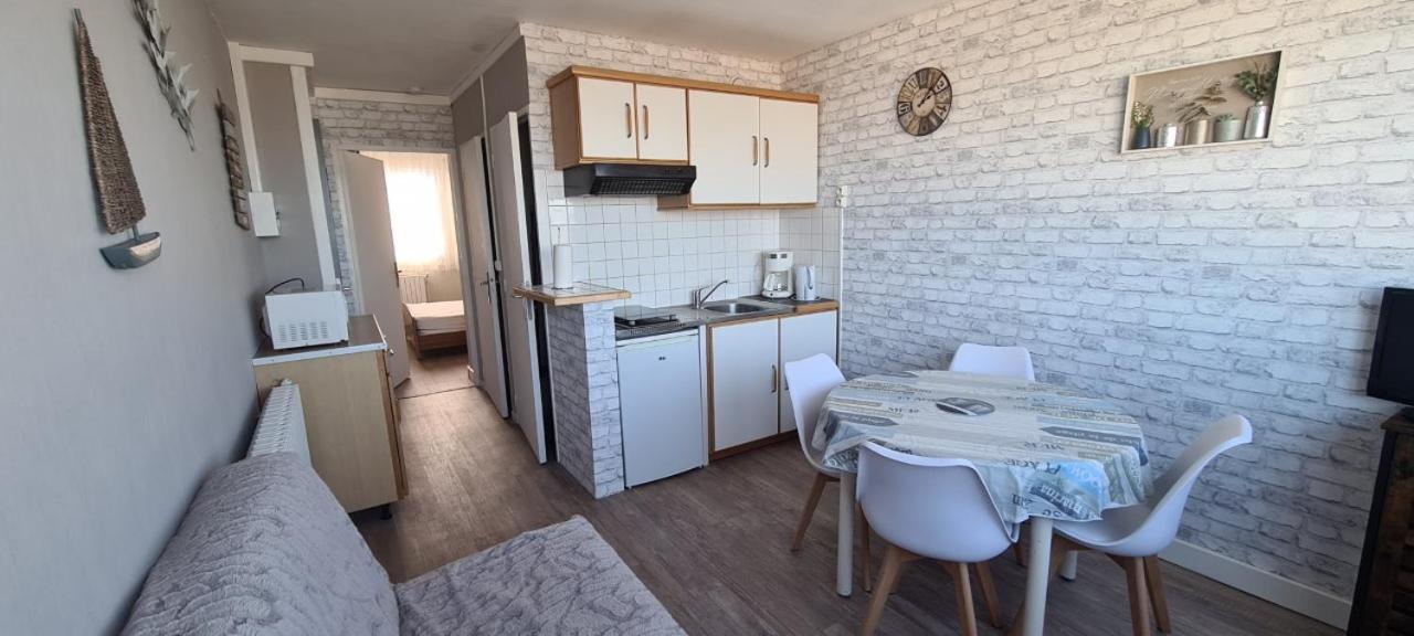 Residence Du Bord De Mer 9 Appartements Avec Une Vraie Vue Mer Le Tréport المظهر الخارجي الصورة