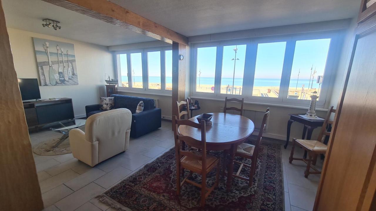 Residence Du Bord De Mer 9 Appartements Avec Une Vraie Vue Mer Le Tréport المظهر الخارجي الصورة