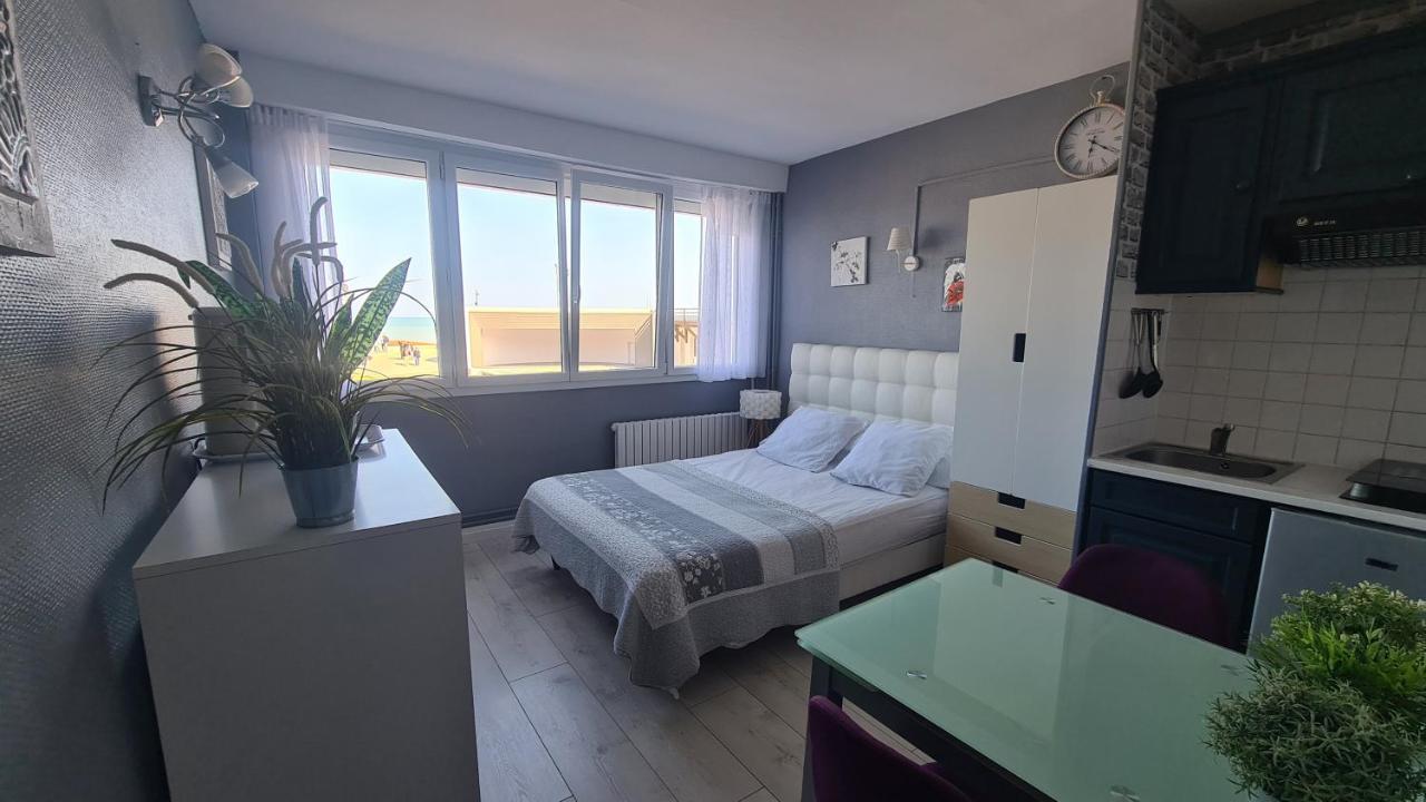 Residence Du Bord De Mer 9 Appartements Avec Une Vraie Vue Mer Le Tréport المظهر الخارجي الصورة