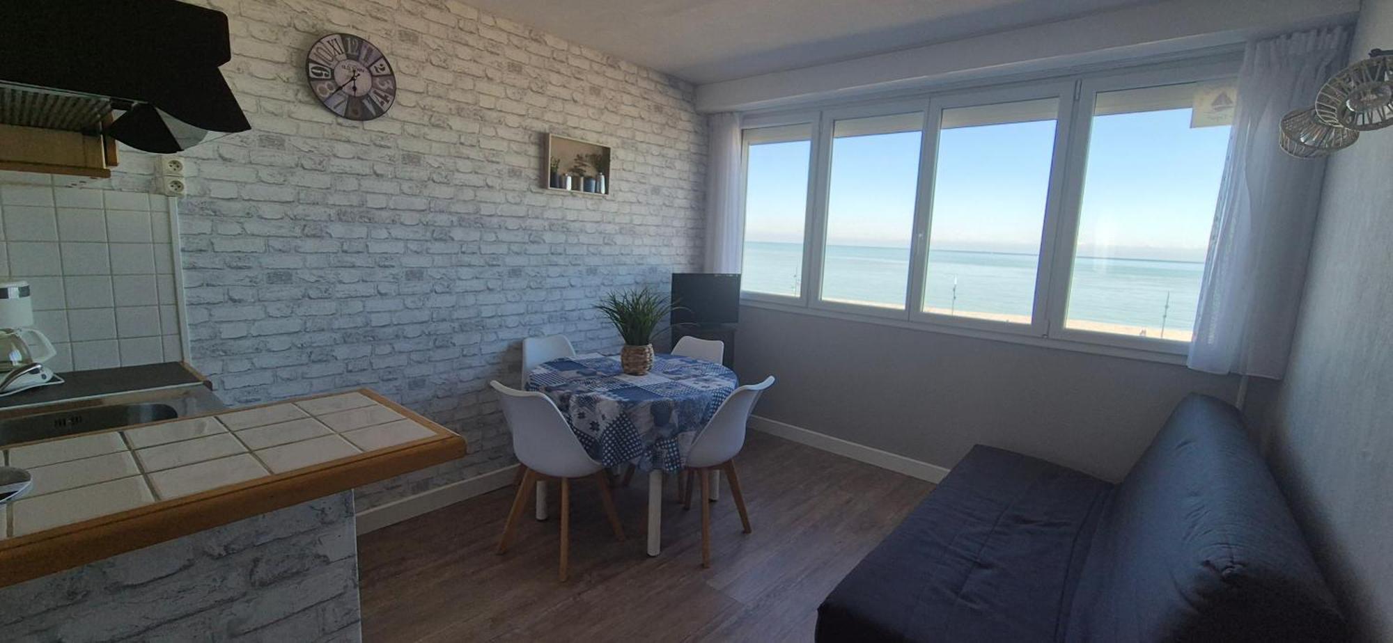 Residence Du Bord De Mer 9 Appartements Avec Une Vraie Vue Mer Le Tréport المظهر الخارجي الصورة