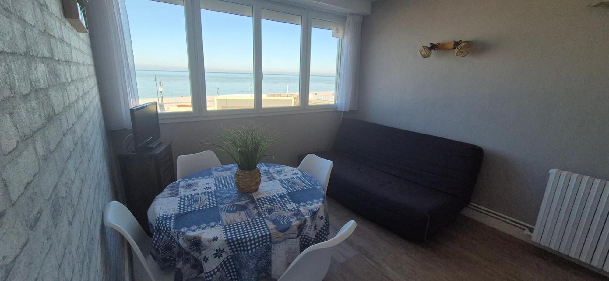 Residence Du Bord De Mer 9 Appartements Avec Une Vraie Vue Mer Le Tréport المظهر الخارجي الصورة
