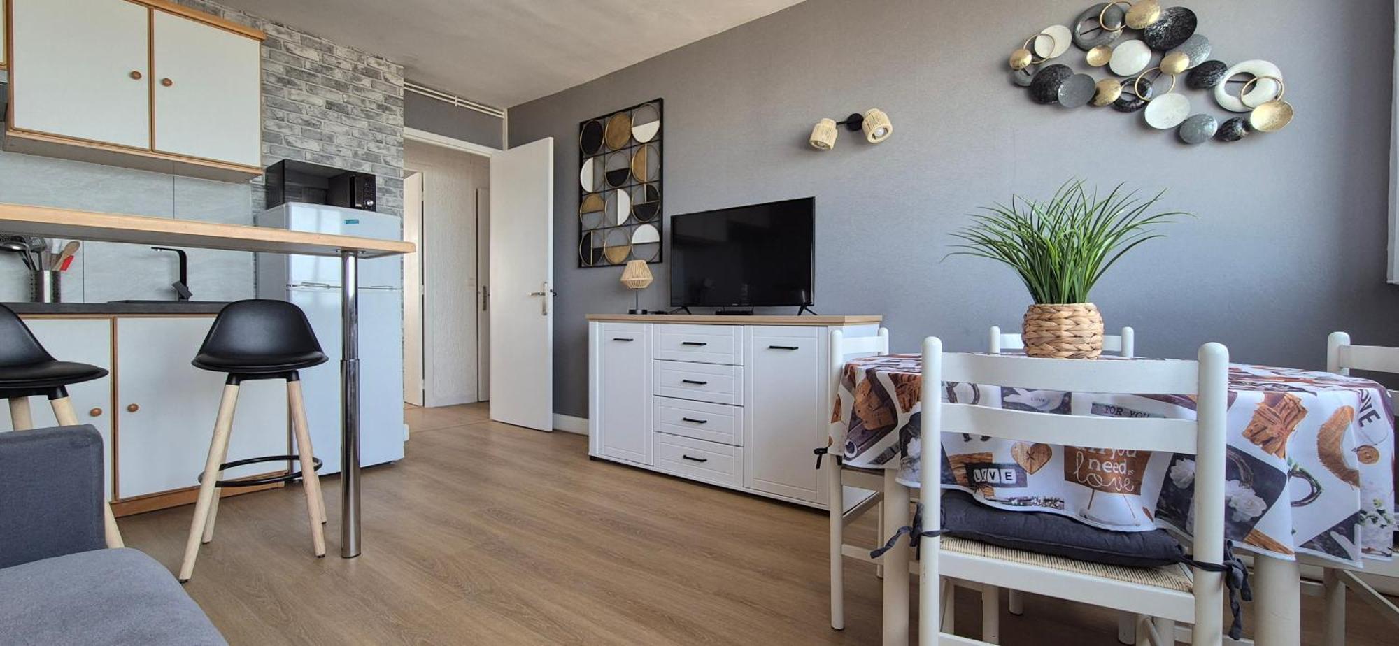 Residence Du Bord De Mer 9 Appartements Avec Une Vraie Vue Mer Le Tréport المظهر الخارجي الصورة