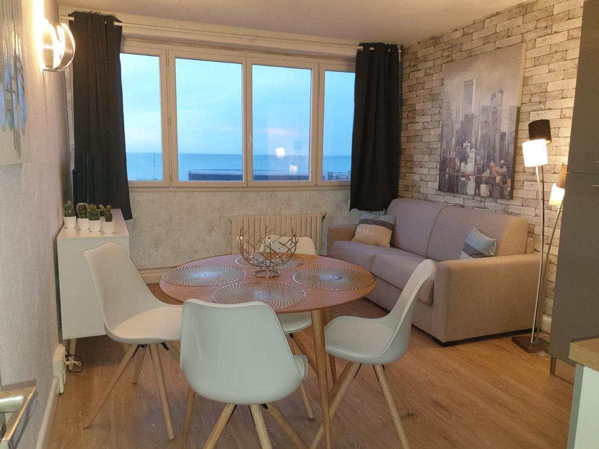 Residence Du Bord De Mer 9 Appartements Avec Une Vraie Vue Mer Le Tréport المظهر الخارجي الصورة
